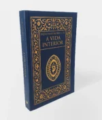 Capa do livro A Vida Interior, de Padre Semenenko, C.R., com moldura dourada ornamentada e emblema central da Congregação da Ressurreição.
